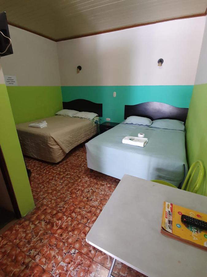 Hotel Kasa Kamelot Central Quetzaltenango Kültér fotó