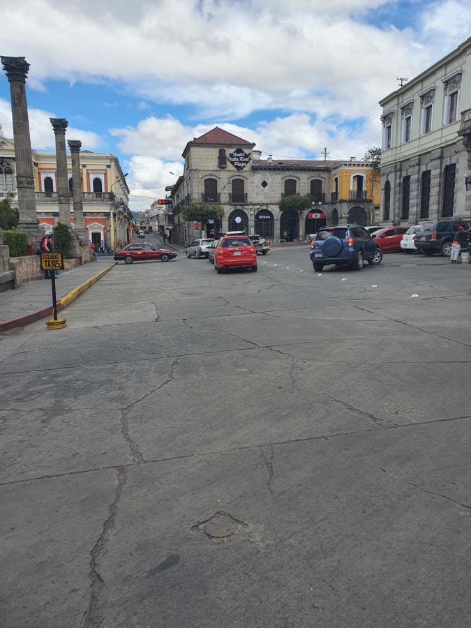 Hotel Kasa Kamelot Central Quetzaltenango Kültér fotó