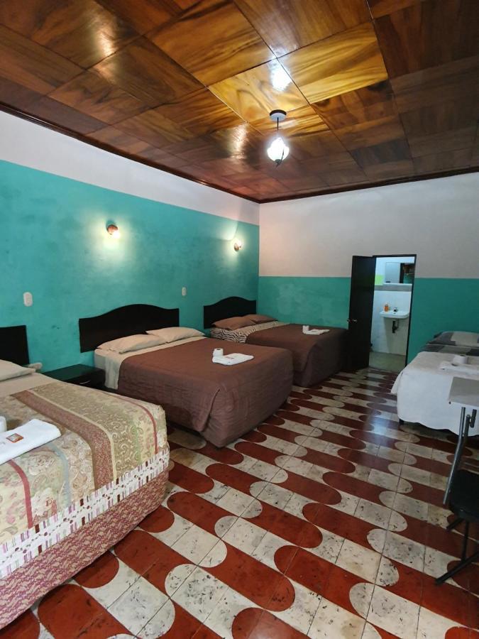 Hotel Kasa Kamelot Central Quetzaltenango Kültér fotó