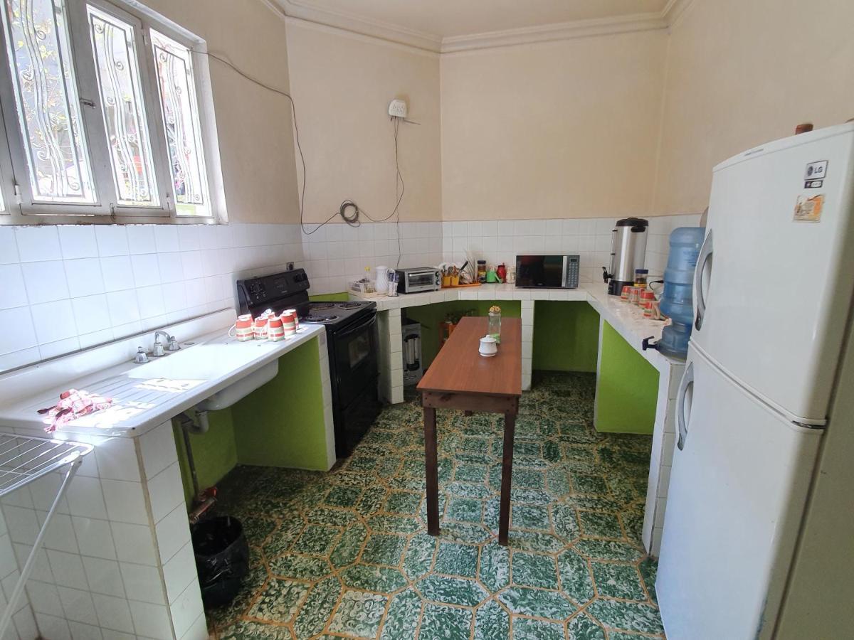 Hotel Kasa Kamelot Central Quetzaltenango Kültér fotó